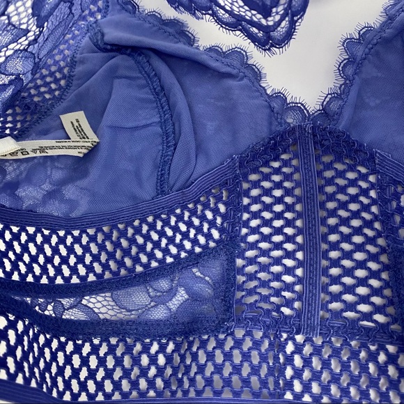 Free People • Sitting Pretty Brami - Picture 8 of 11